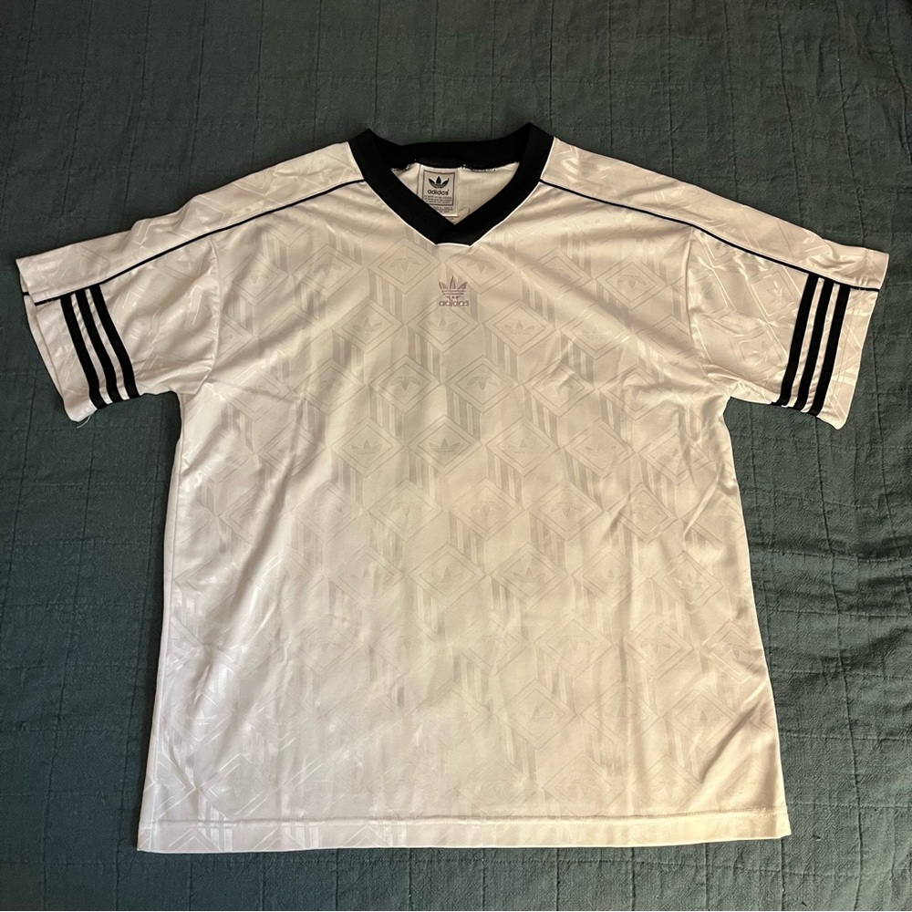 Vintage Adidas Men's White Jersey with Black Accents